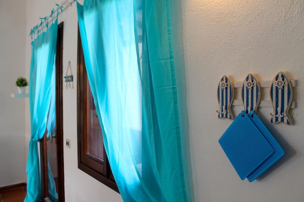 Апартаменты La Marmorata Vacation House Санта-Тереза-Галлура Экстерьер фото